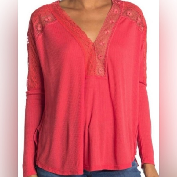 Free People Women’s Red Lola Blouse, Size XS (oversized) Like new - Picture 8 of 8